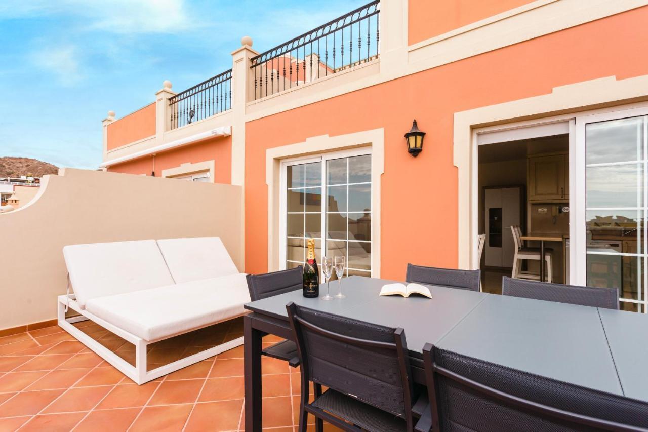 Luxury Duplex Apartment With Beautiful Sea Views Palm-mar Eksteriør billede